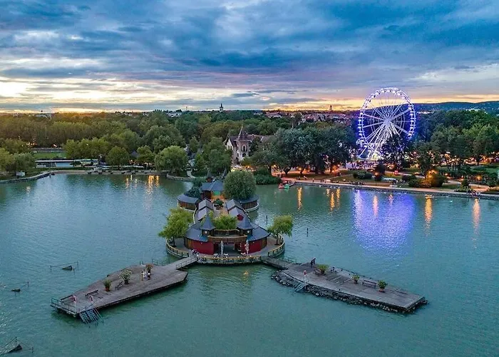 Gallery - * קסזטלי